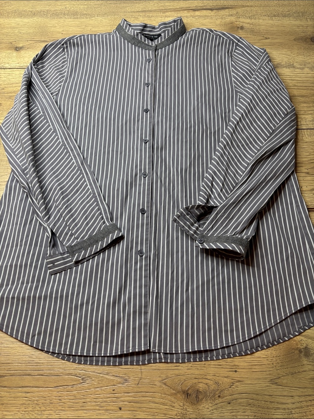 Women’s Lafayette 148 New York Gray Textured Pinstriped Band-Collar Shirt Size L